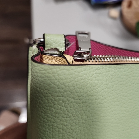COACH Mollie Bucket‎ Bag Pale Pistachio Green - Picture 12 of 12